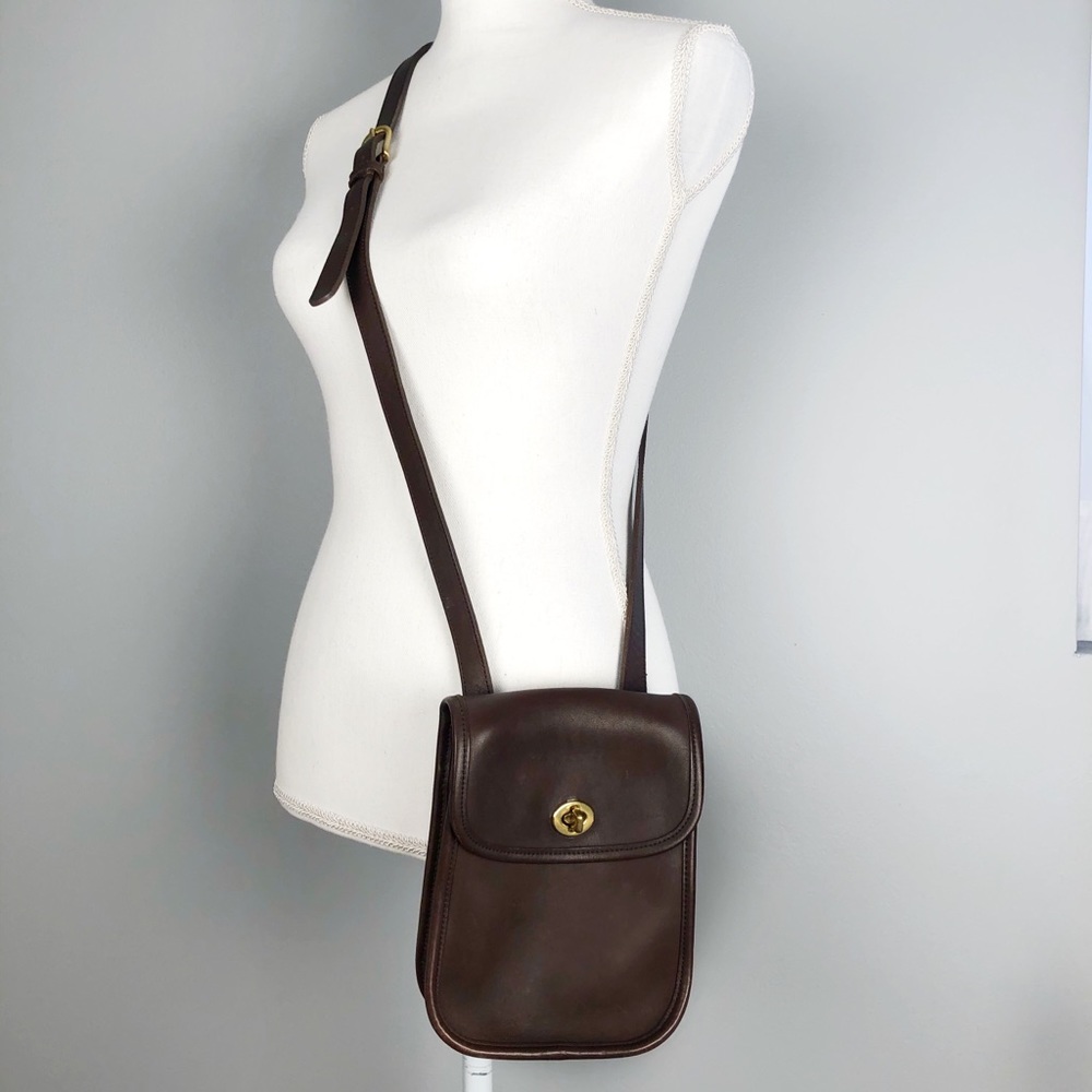 Coach Dark Brown Crossbody Bag With Coin Purse Gem